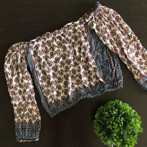 Off the shoulders Top